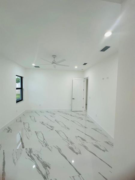 Image 24 of a home in .