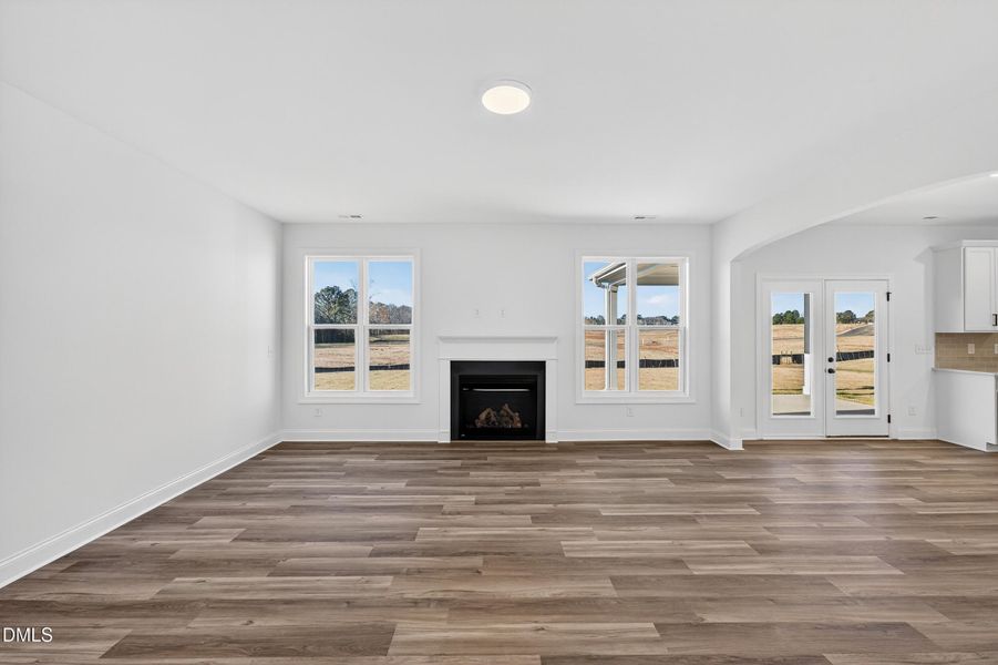 9 -88 tennyson drive, interior 9 -88 tennyson drive, interior