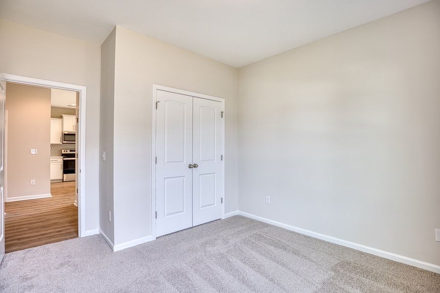 Representative unfurnished interior of a home built from the Darcy II by Great Southern Homes in Shady Grove, Conway (Image 56).