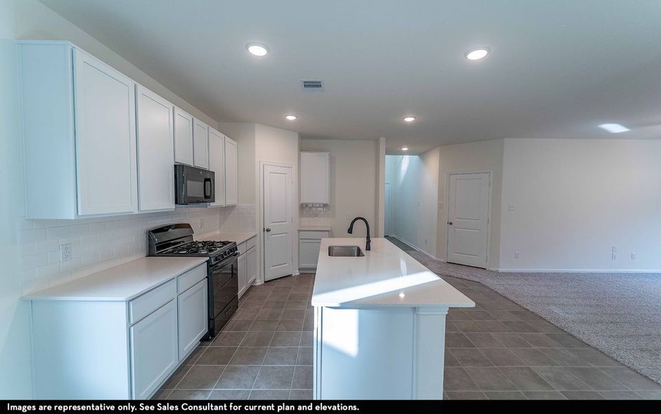 Representative furnished interior of a home built from the Lavaca by CastleRock Communities in Austin Colony, Brazoria (Image 5).