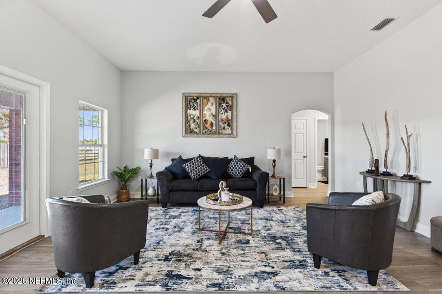 Furnished interior view inside a new home in , Callahan (Image 35).