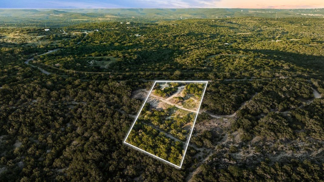 Image 12 of a home in . Image 12 of a home in .