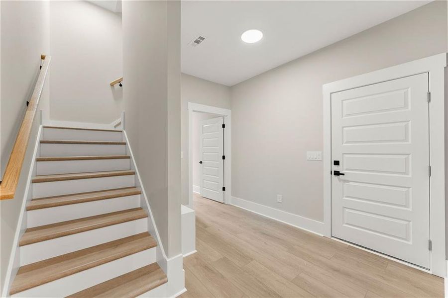 Spacious, unfurnished interior of a new home in , Clarkesville (Image 28).