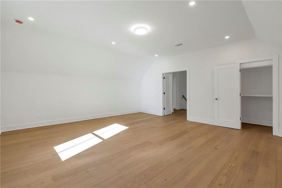 Spacious, unfurnished interior of a new home in , Cumming (Image 22).