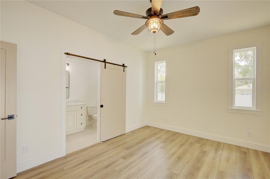 Spacious, unfurnished interior of a new home in , Mount Dora (Image 35). Spacious, unfurnished interior of a new home in , Mount Dora (Image 35).
