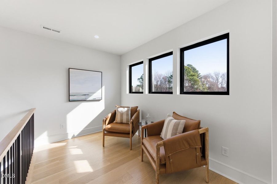 5856 Carriage Gate-60