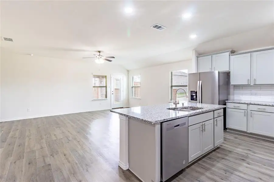 Furnished interior view inside a new home in , Celina (Image 7).