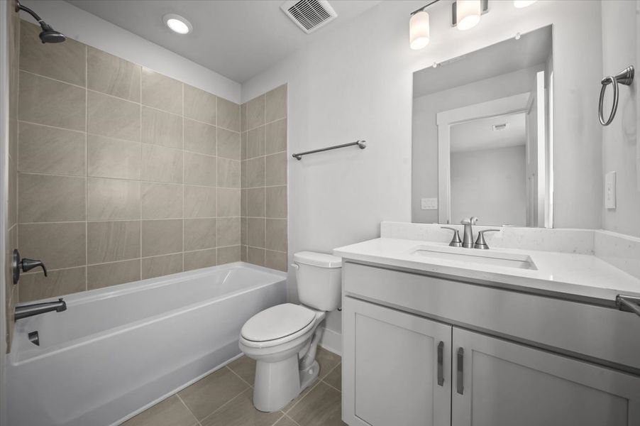 Furnished interior view inside a new home in Riverwood Farm, Piedmont (Image 9). Furnished interior view inside a new home in Riverwood Farm, Piedmont (Image 9).