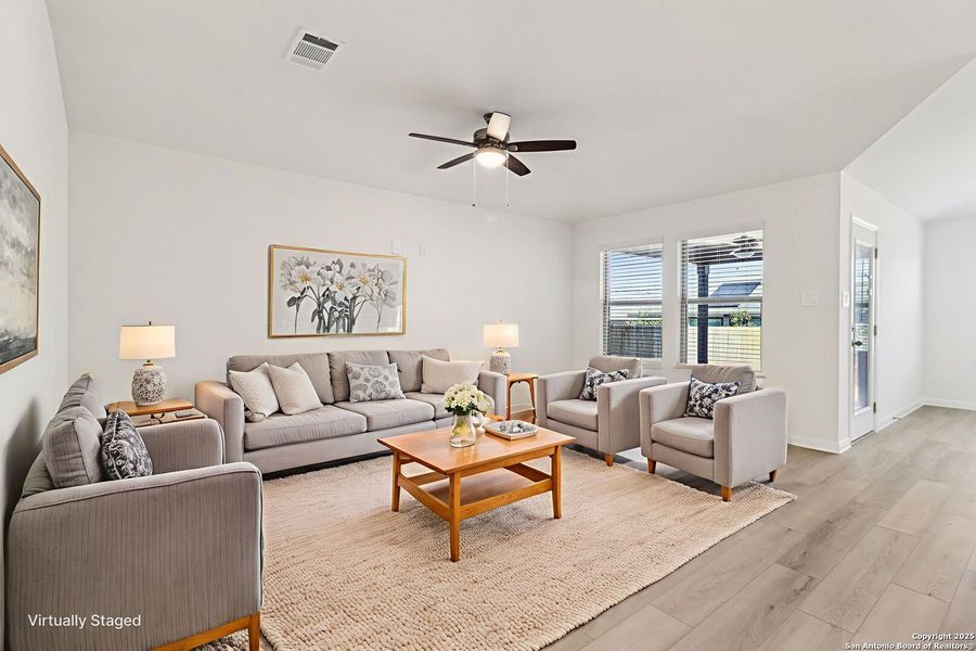Furnished interior view inside a new home in Catalina, Converse (Image 7).