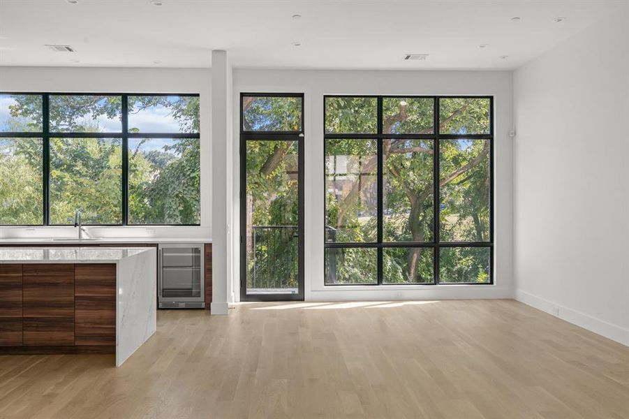 Spacious, unfurnished interior of a new home in , Dallas (Image 19). Spacious, unfurnished interior of a new home in , Dallas (Image 19).