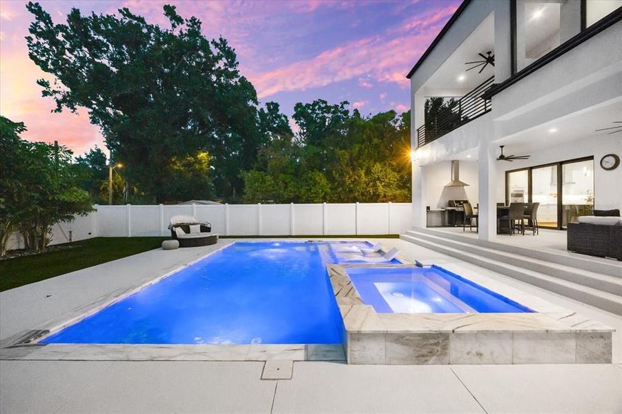 Exterior details and patio area of a home in , Tampa (Image 24).
