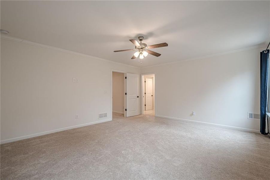 Spacious, unfurnished interior of a new home in , Atlanta (Image 33).