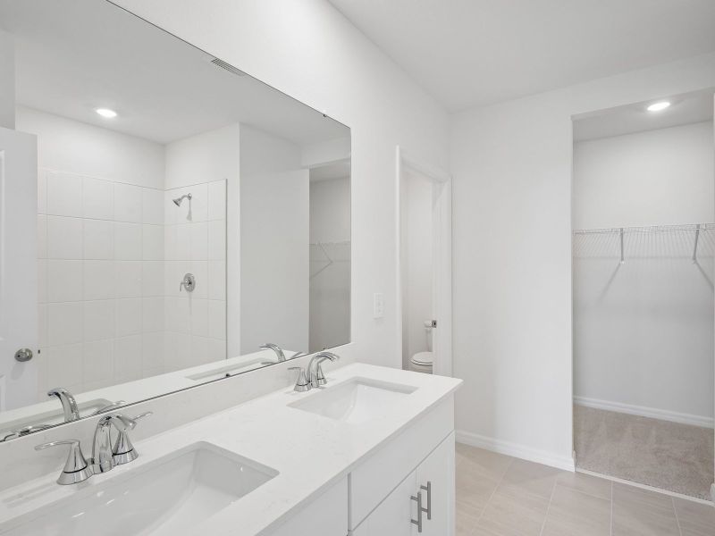Furnished interior view inside a new home in The Reserve at Van Oaks, Auburndale (Image 8).