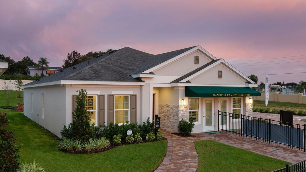 Exterior | Selby Flex | Trinity Place | New Homes In St. Cloud, FL | Landsea Homes