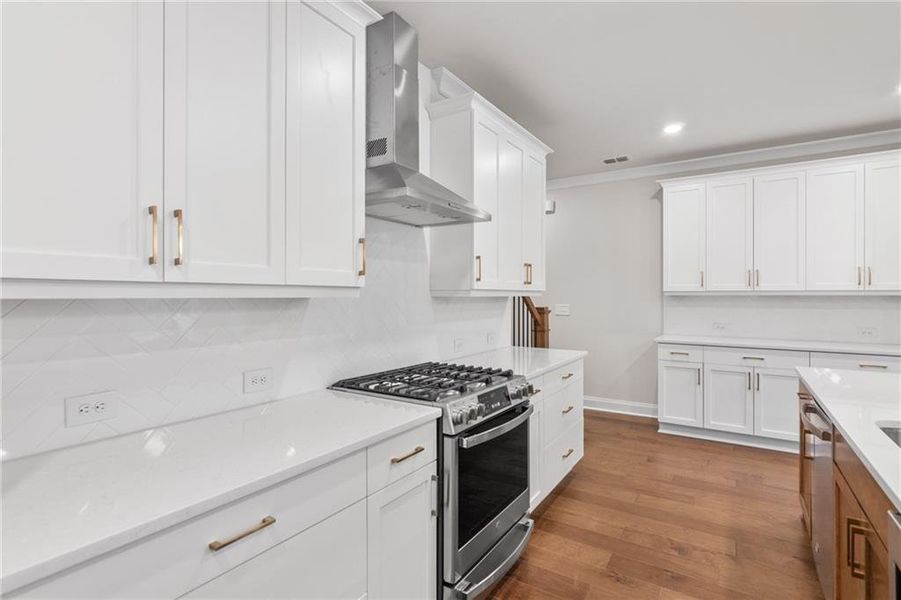 Furnished interior view inside a new home in Waterside Townhomes, Peachtree Corners (Image 20).