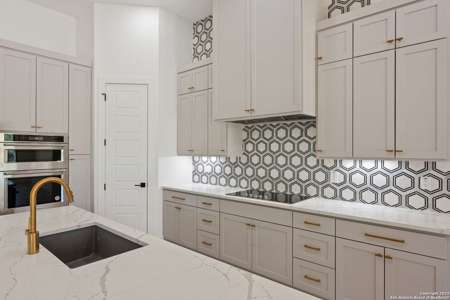 Image 19 of a home in .