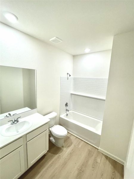 Furnished interior view inside a new home in , Bay City (Image 8).