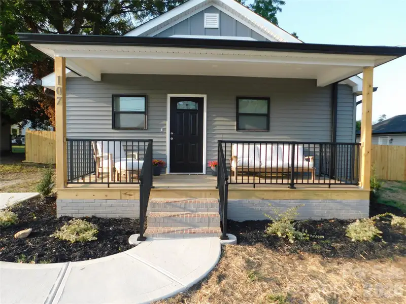 Exterior details and patio area of a home in , Stanley (Image 4).