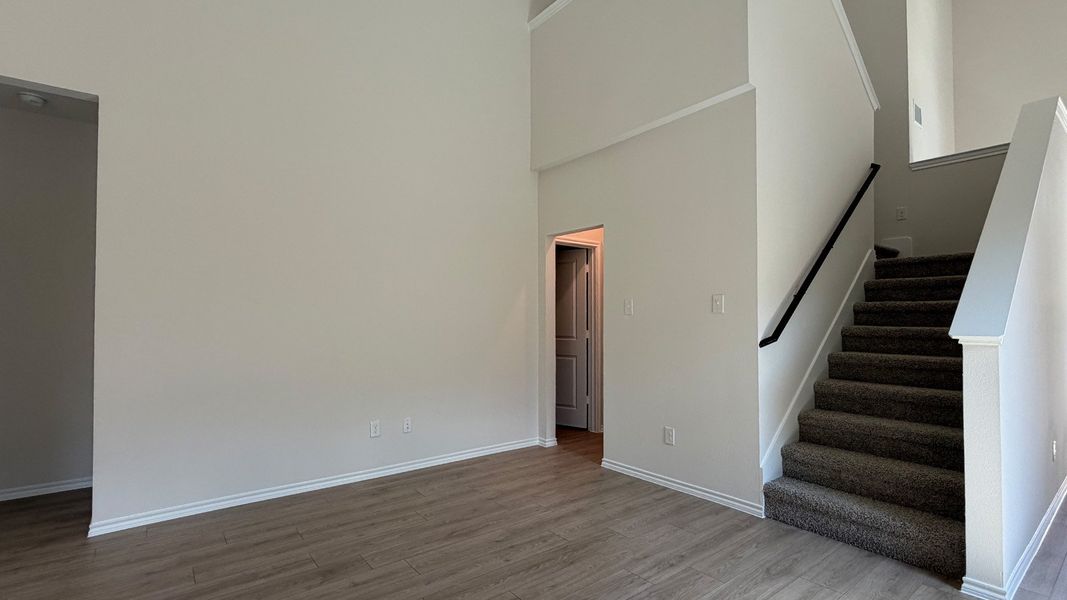 Spacious, unfurnished interior of a new home in Wildcat Ranch, Crandall (Image 10).