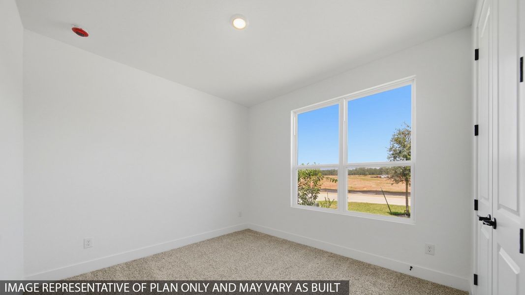 Spacious, unfurnished interior of a new home in Hills of Westlake, Conroe (Image 23).