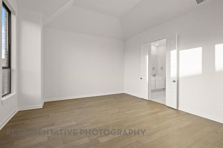 Spacious, unfurnished interior of a new home in Mosaic: 60ft. lots, Celina (Image 17).