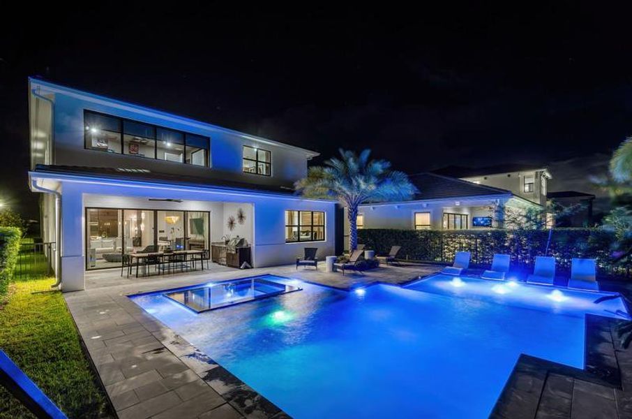 Exterior details and patio area of a home in , Palm Beach Gardens (Image 22). Exterior details and patio area of a home in , Palm Beach Gardens (Image 22).