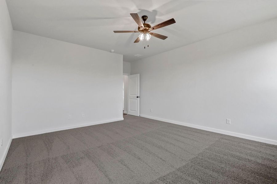 Representative unfurnished interior of a home built from the Garrison II by Cheldan Homes in Arbor Oaks, Boyd (Image 47).