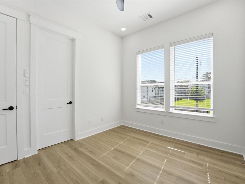 Spacious, unfurnished interior of a new home in , Houston (Image 20). Spacious, unfurnished interior of a new home in , Houston (Image 20).