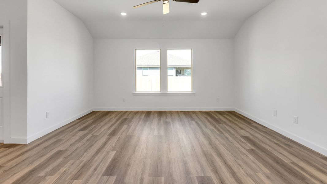 Spacious, unfurnished interior of a new home in Everest Heights, Lubbock (Image 15). Spacious, unfurnished interior of a new home in Everest Heights, Lubbock (Image 15).