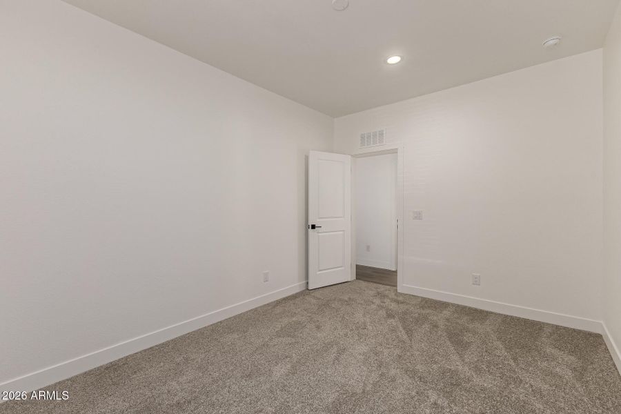 23059 W RANCHO LAREDO DR