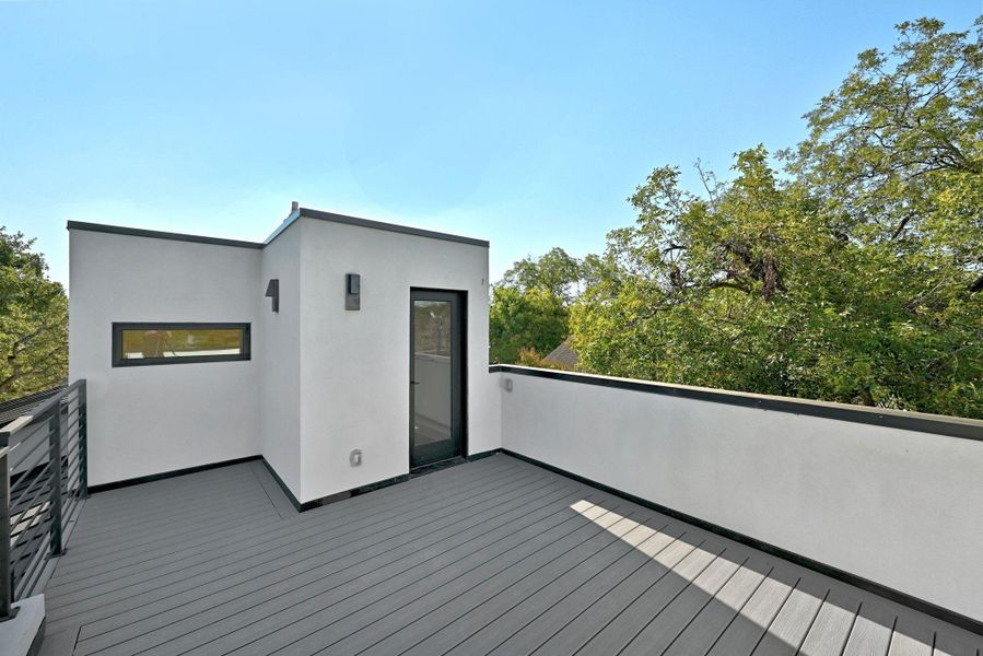 2nd roof top deck looking out to trees and foliage 2nd roof top deck looking out to trees and foliage