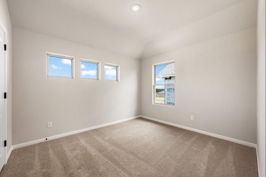 Spacious, unfurnished interior of a new home in Patterson Ranch, Georgetown (Image 38).