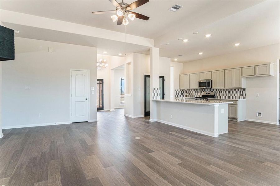 GORGEOUS BRAND NEW HOME! Ready approx 10/30/24. Representation Photos of Dallas Plan. Colors and Selections may vary. Call today to schedule a tour.