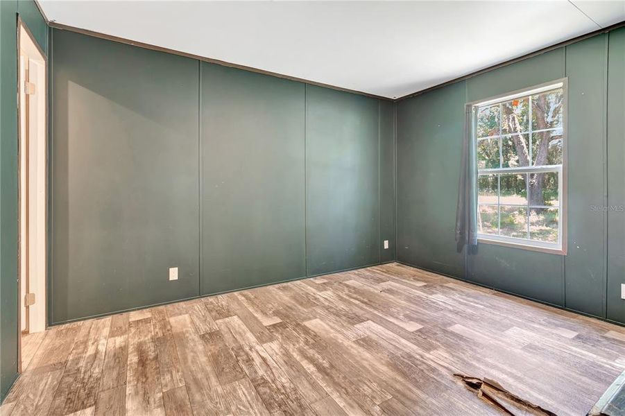 Spacious, unfurnished interior of a new home in , Weirsdale (Image 12).