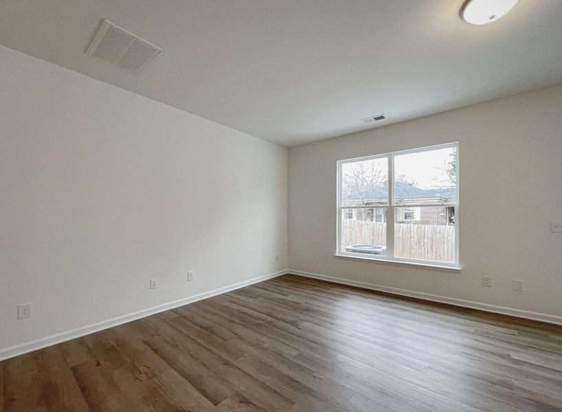 Spacious, unfurnished interior of a new home in East Main Townes, Spartanburg (Image 17).