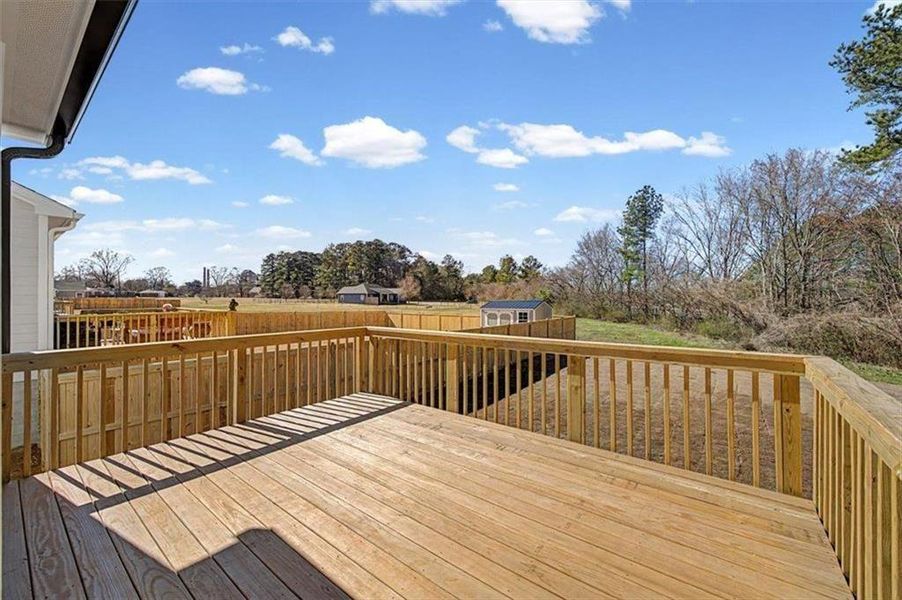 Exterior details and patio area of a home in , Rome (Image 4).