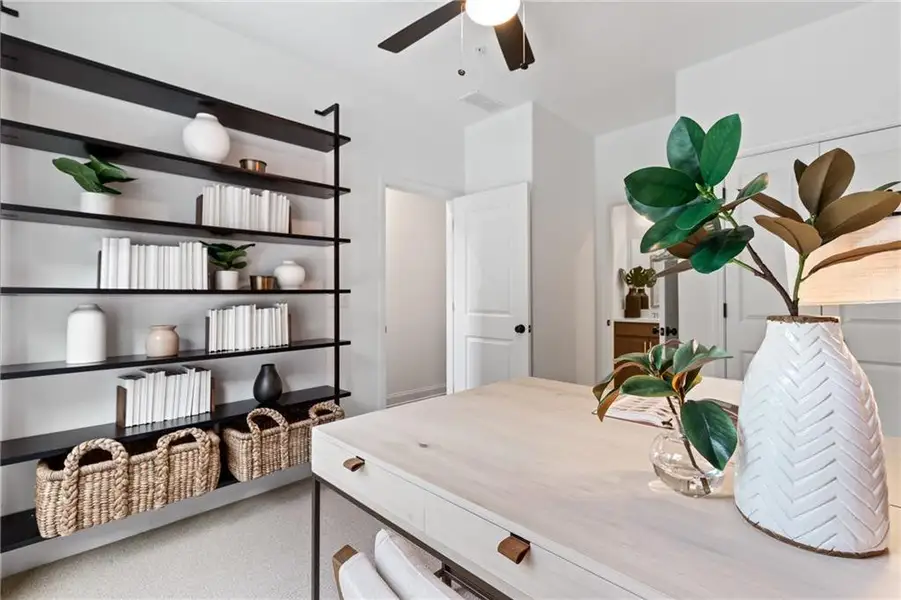Furnished interior view inside a new home in 1871 Hollywood, Atlanta (Image 10).