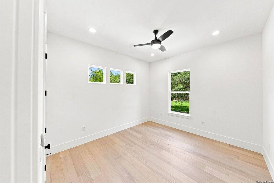 Spacious, unfurnished interior of a new home in , Boerne (Image 22).