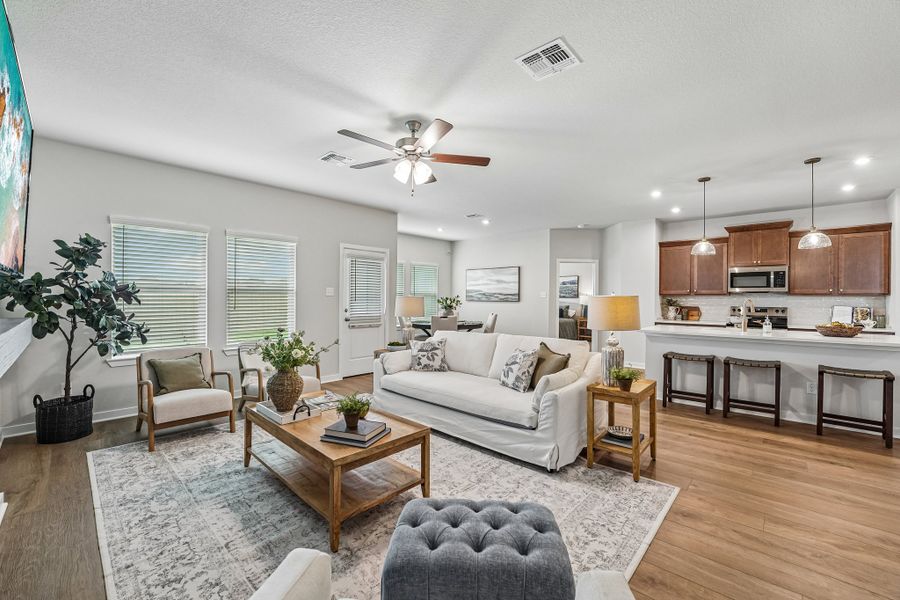 Representative furnished interior of a home built from the Medina by Omega Builders in Hillside Village, Temple (Image 4).