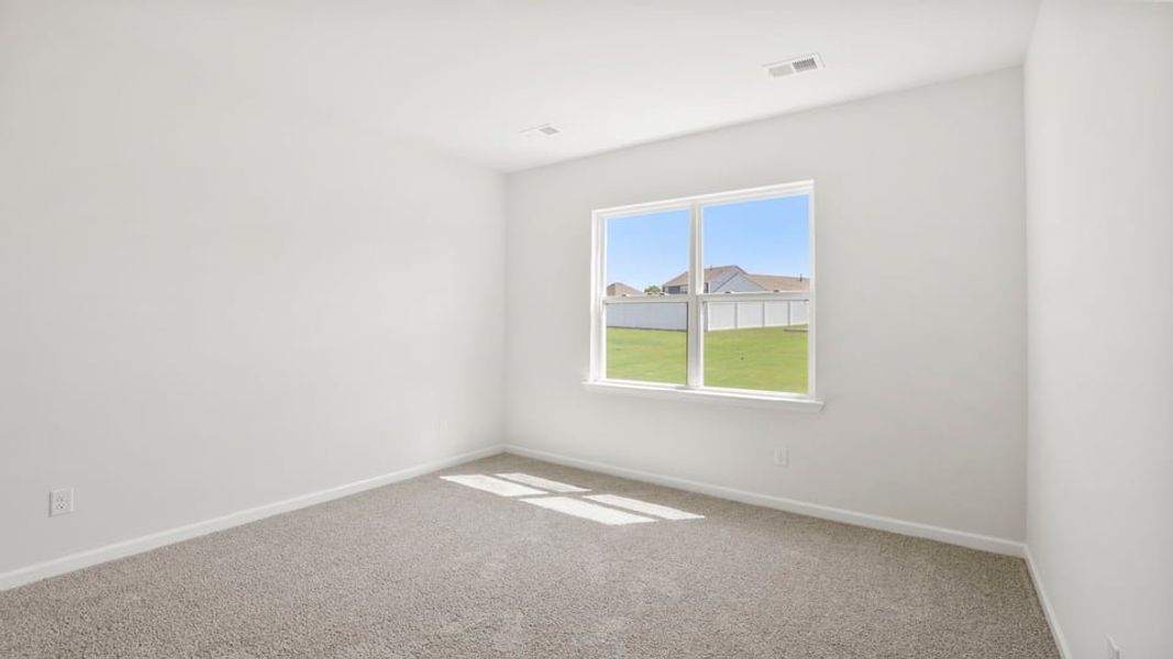 Representative unfurnished interior of a home built from the Aria by D.R. Horton in Rocky River Ridge, Anderson (Image 26).