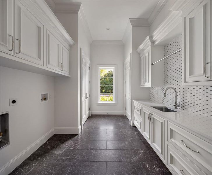 Spacious, unfurnished interior of a new home in , Ocala (Image 19).