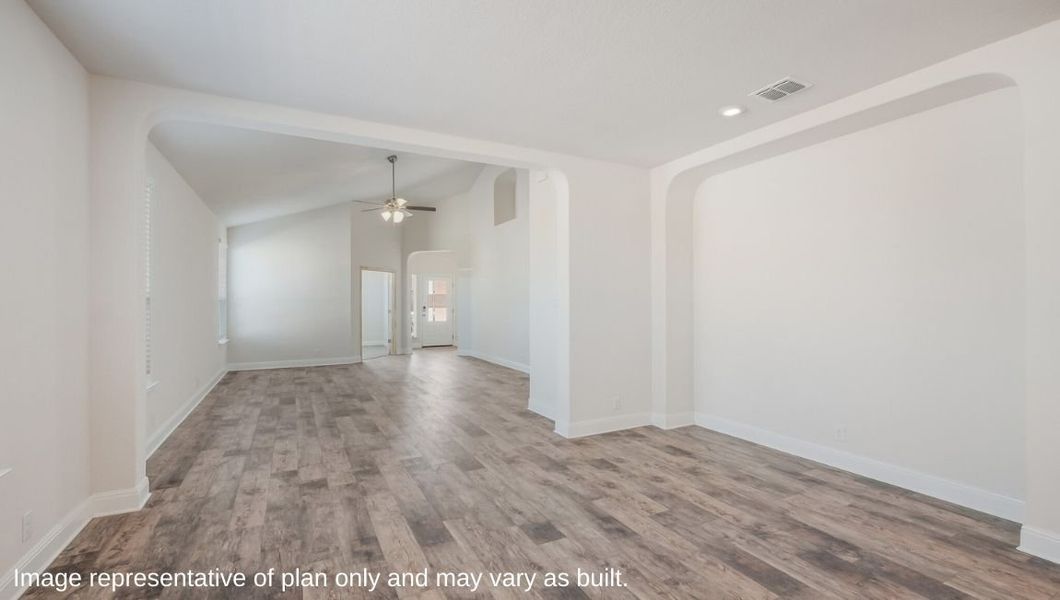 Representative unfurnished interior of a home built from the The Driftwood by D.R. Horton in Steele Creek, Cibolo (Image 17).