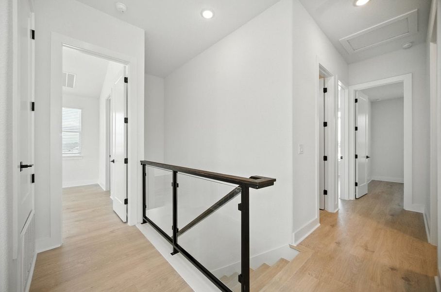 Spacious, unfurnished interior of a new home in Foxfield, Austin (Image 10).