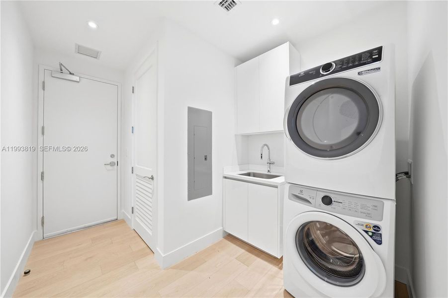 Furnished interior view inside a new home in , Miami (Image 12).