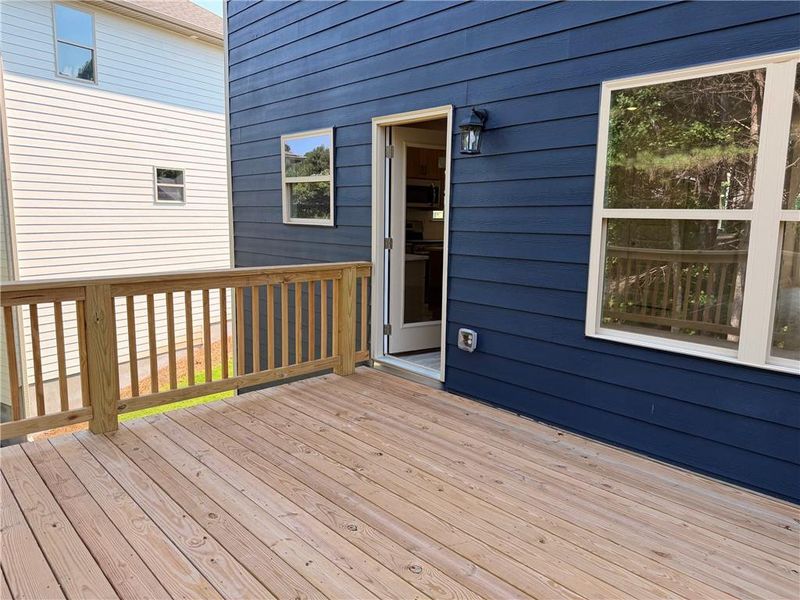 Exterior details and patio area of a home in Magnolia Villas, Cornelia (Image 4).