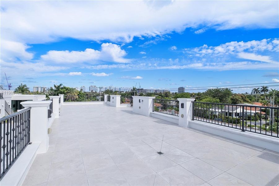 Image 63 of a home in .