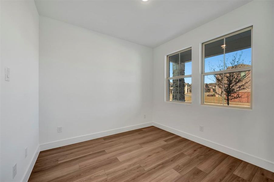 Spacious, unfurnished interior of a new home in Gateway Parks, Forney (Image 22).