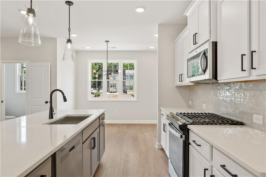 Furnished interior view inside a new home in East Park Village, Kennesaw (Image 14). Furnished interior view inside a new home in East Park Village, Kennesaw (Image 14).