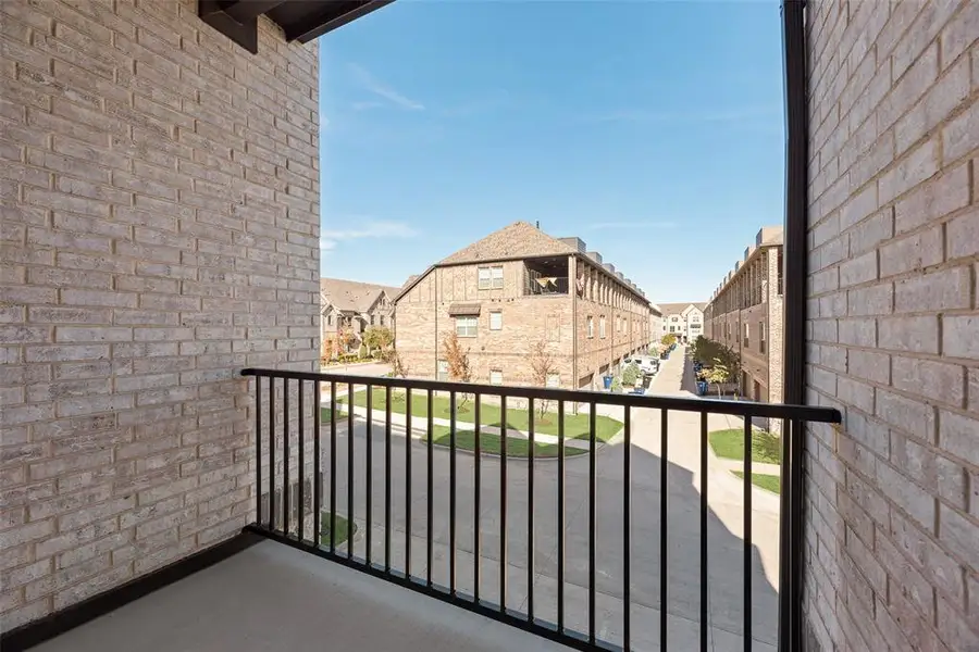 Exterior details and patio area of a home in , Frisco (Image 3).