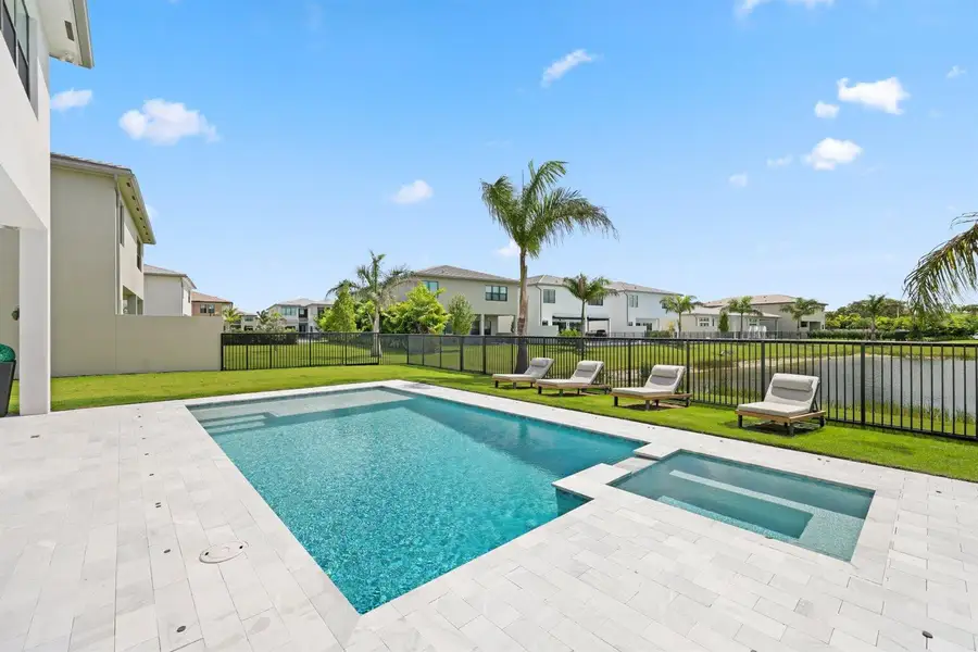 9682 Juniper Bay Ave - 39.jpg-SMALL